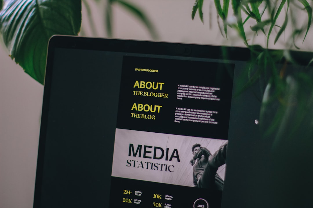 Photo role of media
