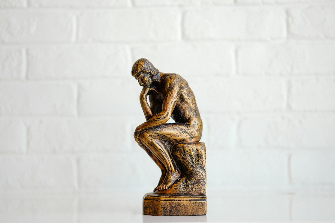 Photo common critical thinking mistakes